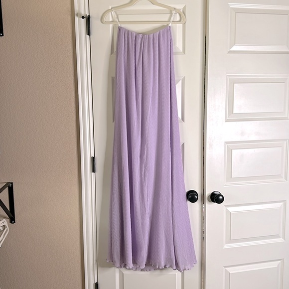 Sleeveless maxi dress lined hides no slip strap gauzy material supportive v bar - Picture 10 of 10